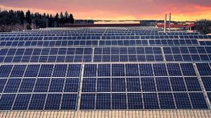 Ce este sistemul fotovoltaic On-Grid? Cum poţi ajunge să faci bani din asta