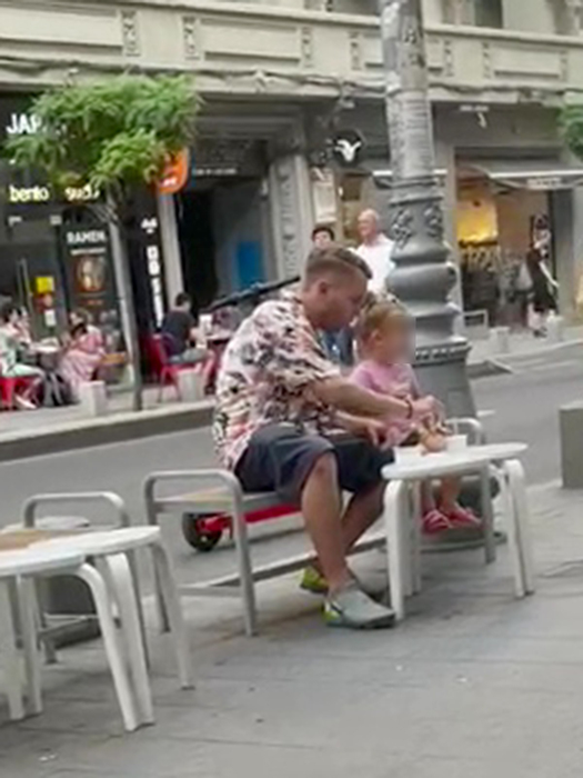 Codin Maticiuc și-a scos fetița la o înghețată / Sursă foto: CANCAN.RO