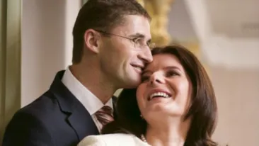 Cum a fost filmat sotul Monicai Iacob Ridzi in timp ce aceasta se afla in penitenciar. Era trist si...