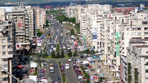 Orașul din România în care o mini-garsonieră de doar 15 metri pătrați costă 82.000 de euro acum, în iunie 2025