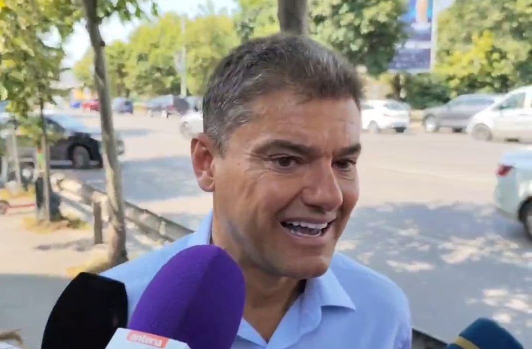 Cristian Boureanu a mers la Secția 2 Poliție!