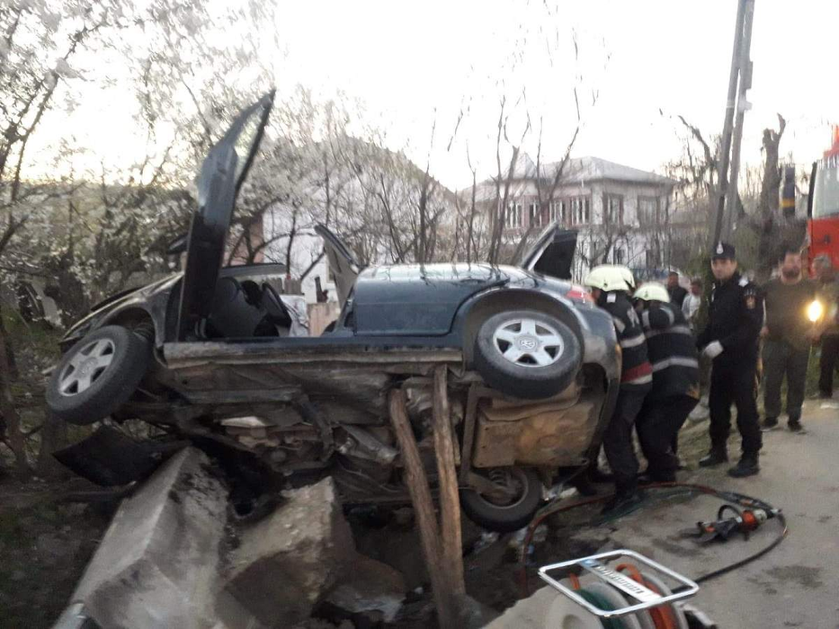 Tragedie în Vâlcea. Șoferul care și-a omorât familia la Tetoiu se afla sub influența băuturilor alcoolice