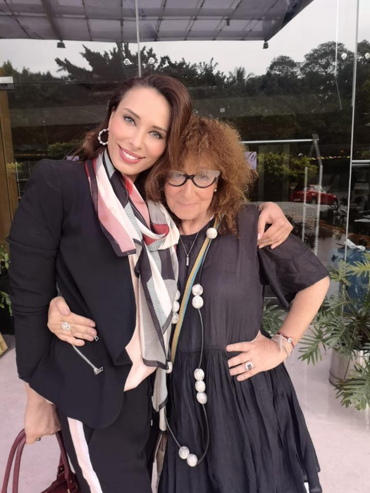 Iulia Vântur, după întâlnirea cu foștii colegi, în India! Ce spune despre Ștefan Bănică Jr.: ”Acum, după atâția ani…”