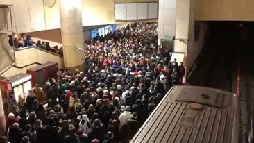 Soluția ca metrourile să nu mai fie aglomerate după 15 mai