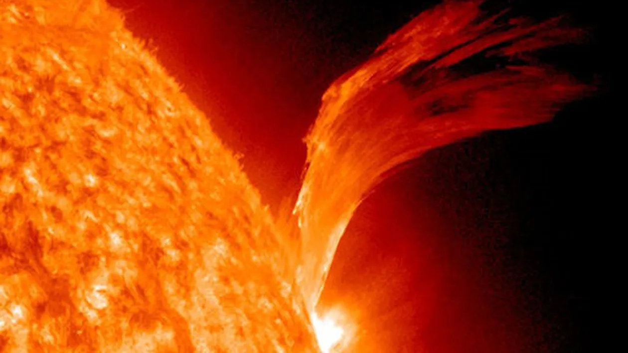 Expertii NASA avertizeaza: exploziile solare din 2013 vor fi extrem de puternice!