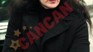 Mama lui "Miss Vacanta", inglodata in datorii!