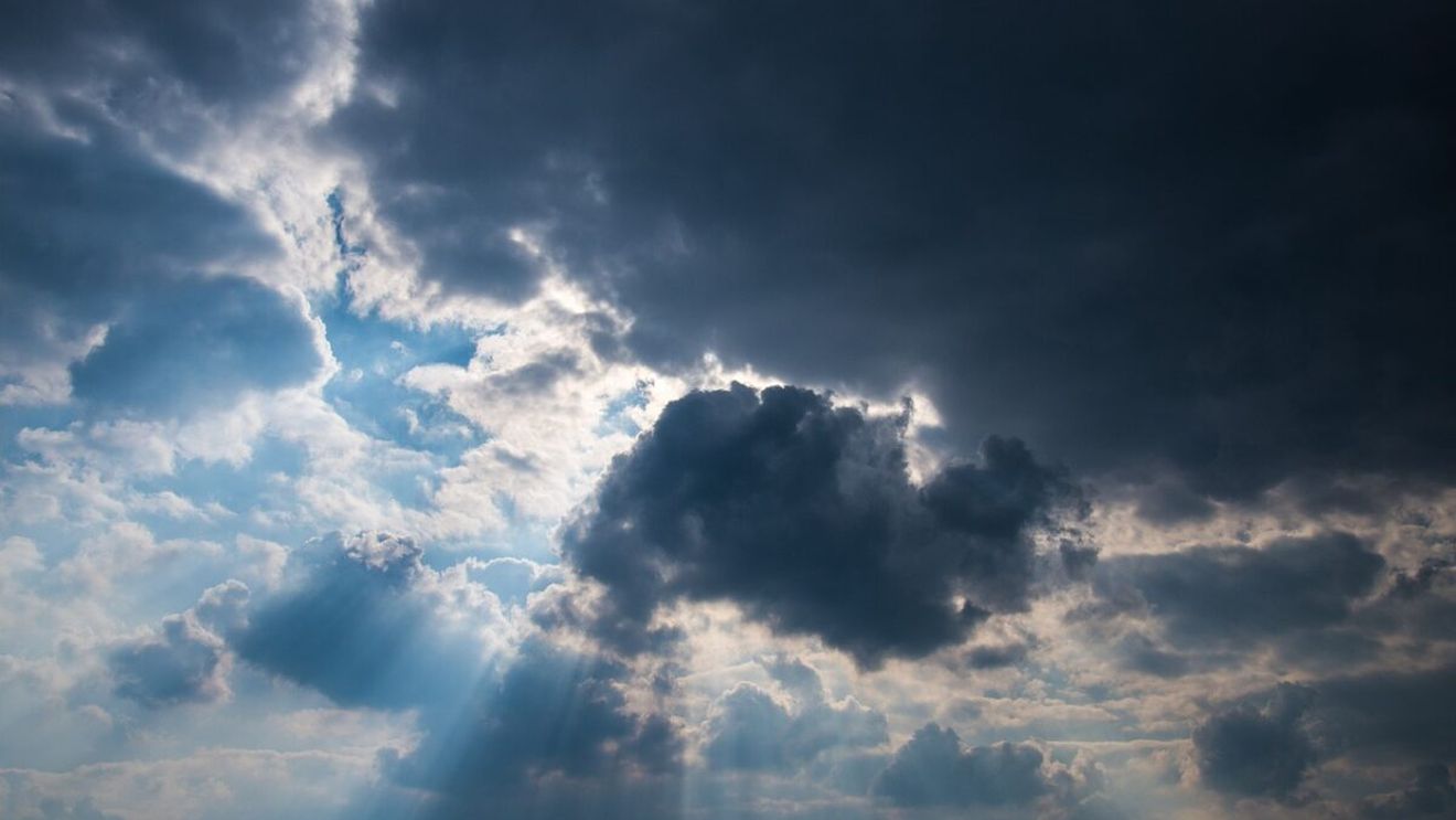 Vremea se schimbă dramatic! ANM a emis avertizări pentru aproape toată țara