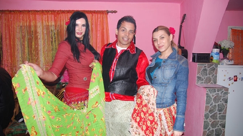 Jean de la Craiova, Sorana (ex A.S.I.A.) si Marilena Nitu intra in Satra