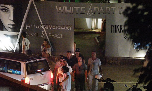 Leonardo DiCaprio a fost văzut la una dintre petrecerile organizate de Nikki Beach