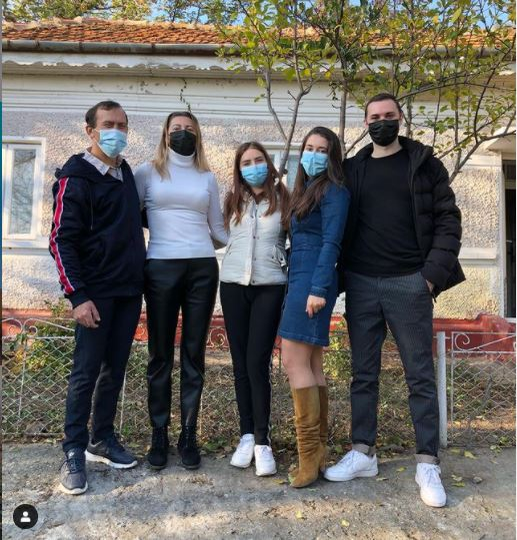 Vulpița și Viorel Stegaru s-au lansat în lumea afacerilor. Cu ce se ocupă “firma” lor și câți bani au obținut | VIDEO