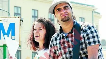 Si ea a cantat pentru a ajuta copii bolnavi