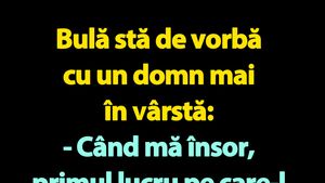 BANC | Bulă stă de vorbă cu un domn mai în vârstă