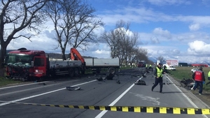 ATENTIE: Aceste imagini va pot afecta emotional! Un martor a filmat soseaua la 2 minute dupa cel mai socant accident al anului!