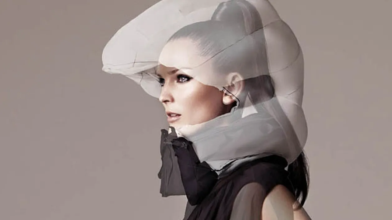 Doua studente din Suedia au invantat casca INVIZIBILA pentru biciclisti! Vezi dispozitivul care va schimba lumea