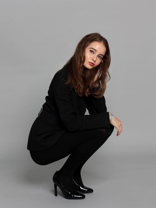 Irina Columbeanu și Ramona Gabor, pictorial incendiar! Cum s-au fotografiat cele două: „Women in black”
