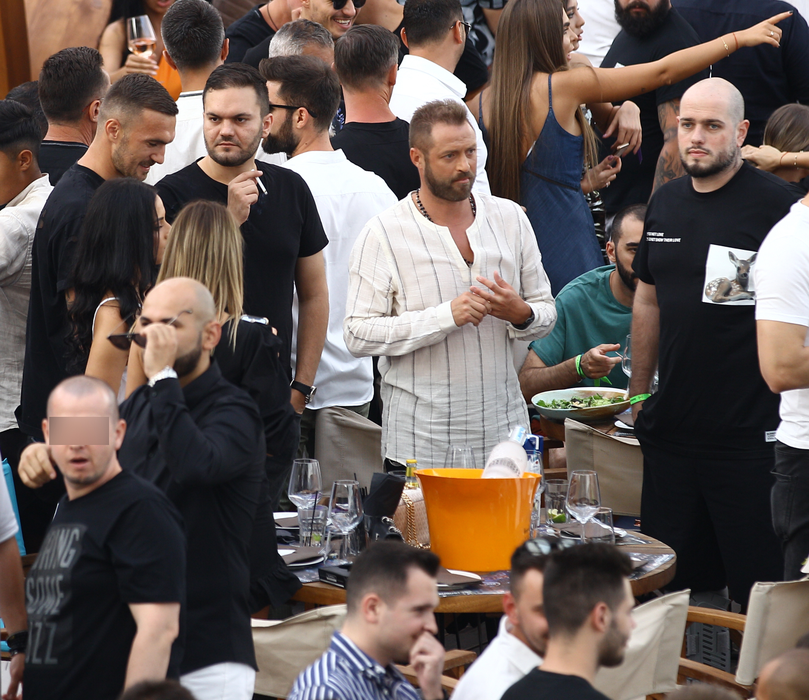 Cristi Pulhac a făcut chef ”low cost” de ziua lui