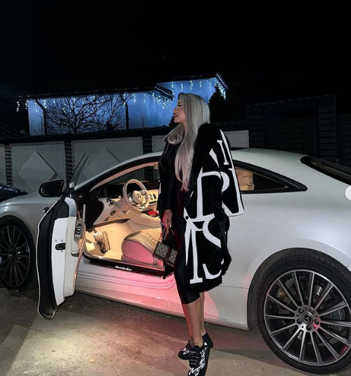 Loredana Chivu conduce un Mercedes de 90.000 de euro (Foto: Instagram)