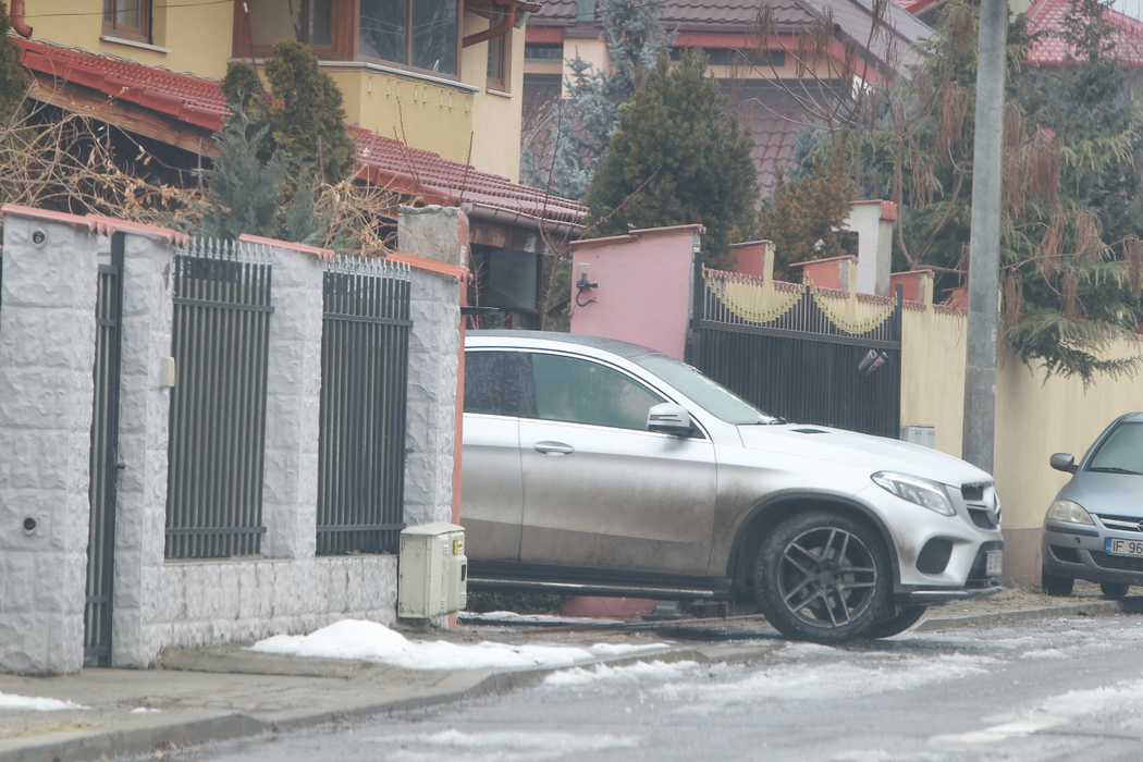 Ex-ul ”fetei de la Meteo” s-a combinat cu iubita fostului soț milionar al Oanei Cuzino… Avem primele imagini cu noul cuplu!