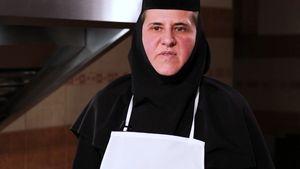 Supă de linte gătită de Maica Valentina după rețeta mănăstirii Piatra Fântânele: gustoasă și ușor de făcut