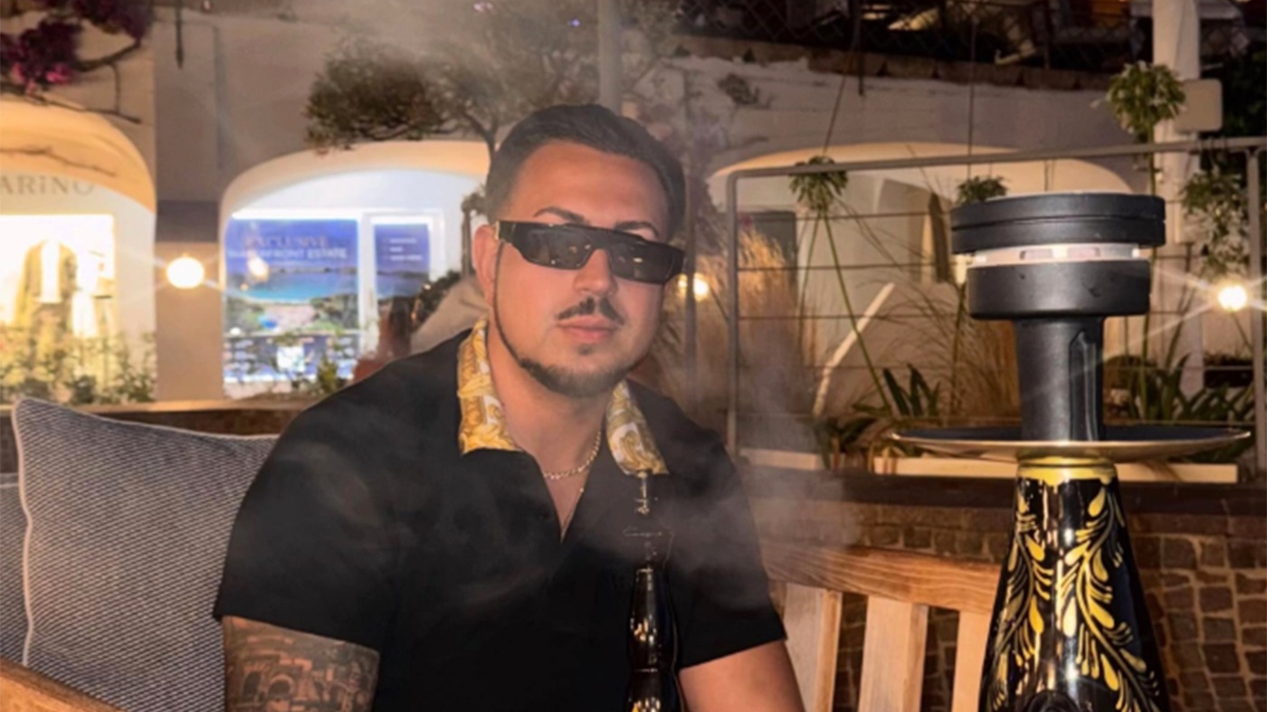 Cât de "milionar" este Prințul Marco, de fapt? Ce cifră de afaceri are barul lui din Roma
