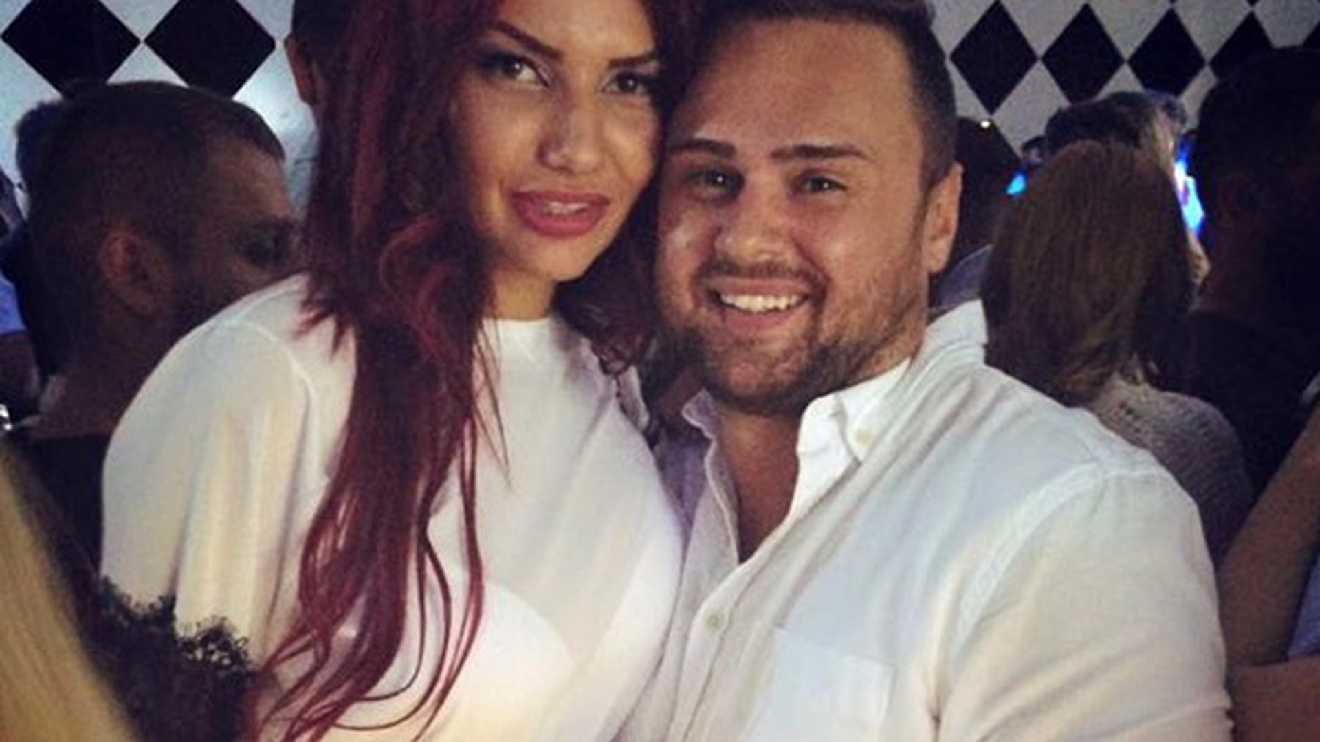 Imagine incendiară cu LOREDANA de la ”Insula iubirii”! Cum arată tânăra într-un costum de baie minuscul