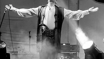 Bucurie mare în showbiz! Artistul a devenit tată, pentru prima oară, la 53 de ani