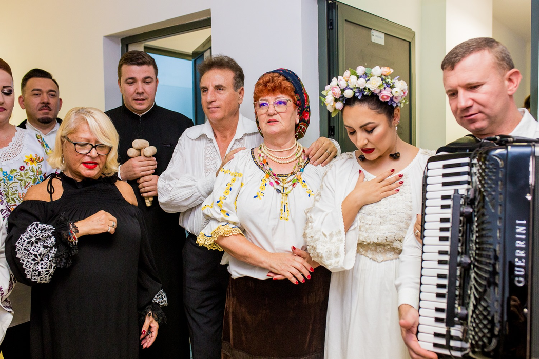 Ce a pățit Andra Măruță în timpul ultimului concert, de la Craiova! Ce au făcut spectatorii din primul rând