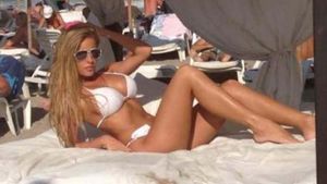 O blonda superba de la noi vrea sa paraseasca Romania! Vrea sa se casatoreasca cu un actor celebru