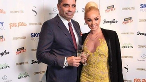 MARIA CONSTANTIN a renunţat la sutien! Vedeta a atras toate privirile cu decolteul adânc