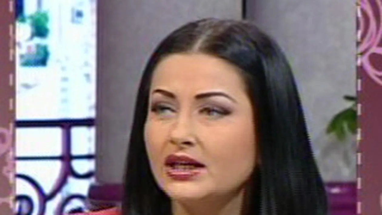 Gabriela Cristea recunoaste ca are mania de a reclama: Cand sun la 112 mi se raspunde cu  'Buna ziua, doamna Toader'