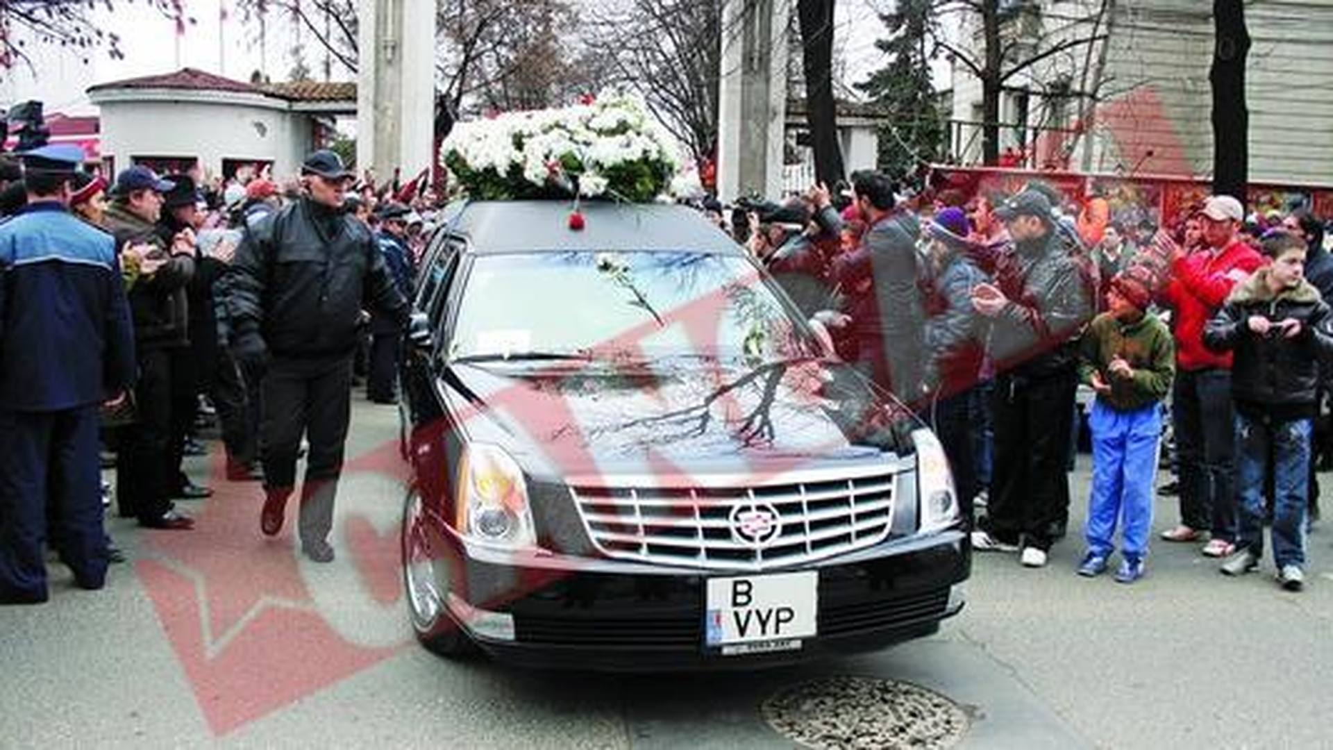I-au cantat imnul Romaniei la despartire