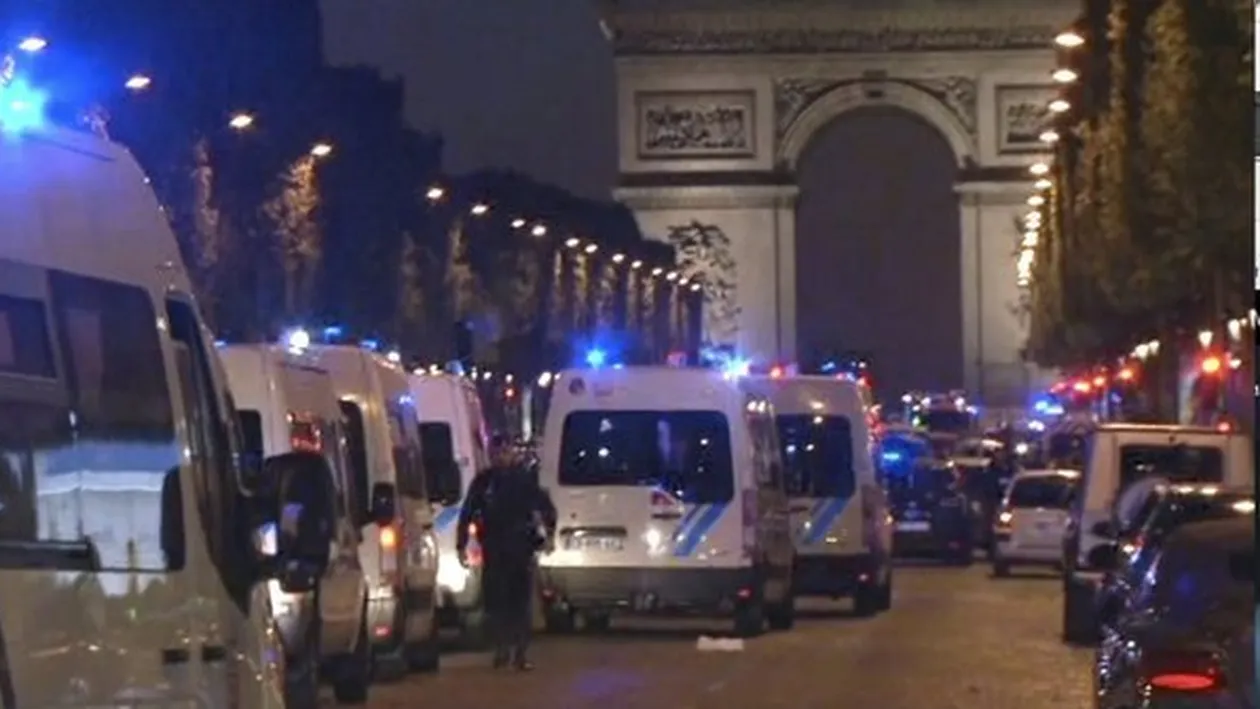 Mort de beat, a înjunghiat şase persoane! Ce s-a întâmplat cu victimele şi cum a fost găsit agresorul