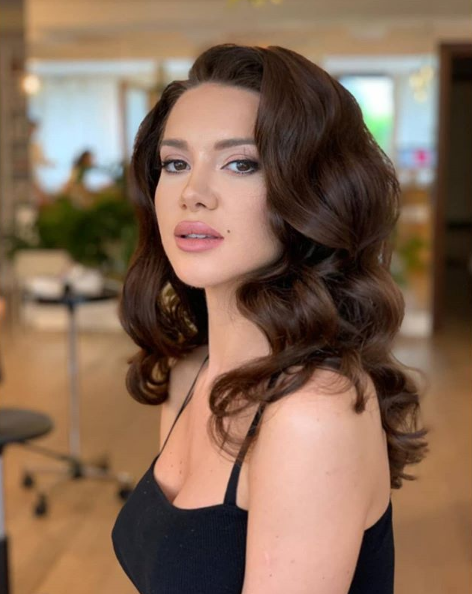 Otilia Bilionera mai îndrăgăstită ca niciodată. Cine este bărbatul care i-a furat inima