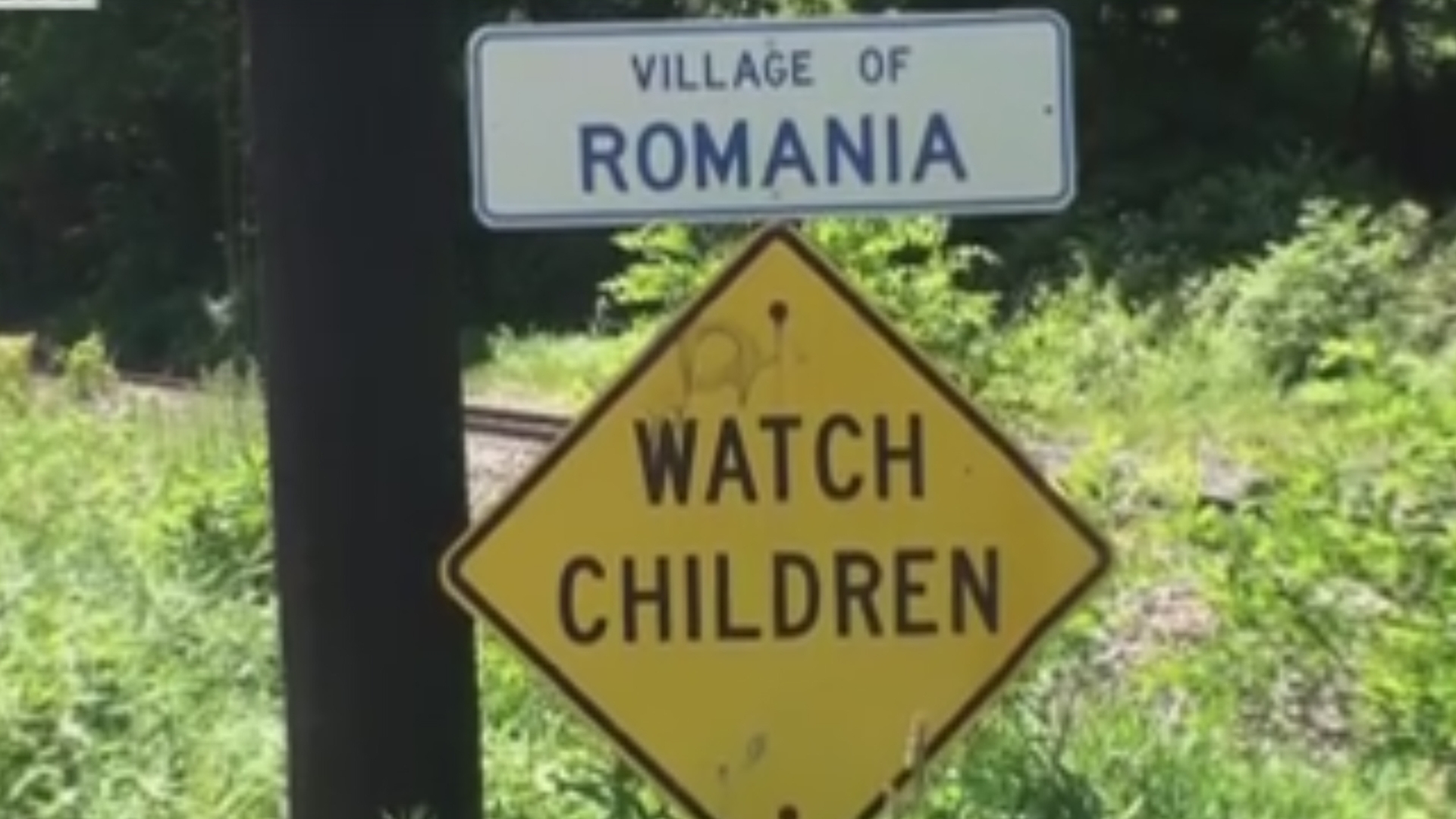 VIDEO! Există la mii de kilometri! Un sat din America se numeşte România şi seamănă foarte mult cu ţara noastră!