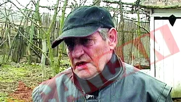 Isi tinea mama in lanturi ca sa nu dea foc la casa