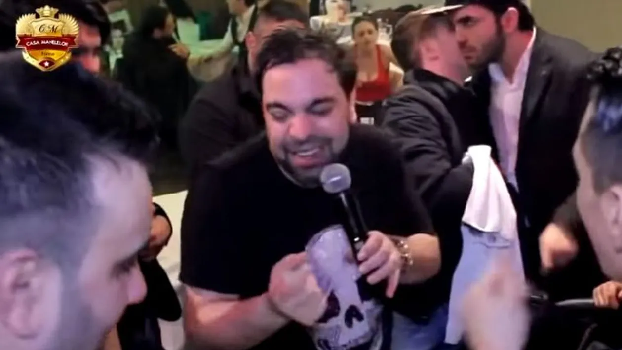 Unde a ajuns să cânte Florin Salam. Imagini incredibile cu manelistul