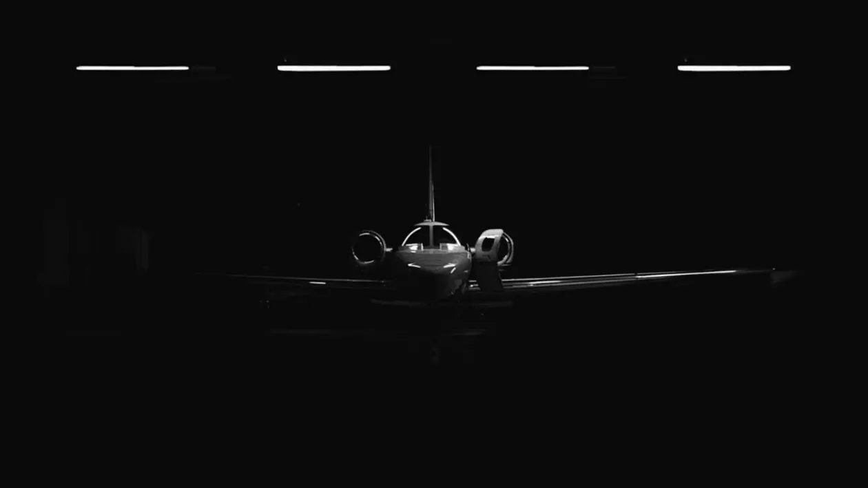 Accidentul aviatic care sfidează timpul. În timpul unui zbor de rutină, aeronava a dispărut fără urmă