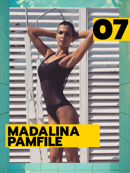 TOP 40 vedete care s-au „jucat” sub duş. Mădălina Ghenea, Ilinca Vandici sau Ruby au scos la înaintare tot ce au mai de preţ în dotare!