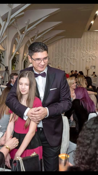 Cum arată Antoanela, fosta soție a lui Luis Lazarus. Are un băiat cu ea. FOTO