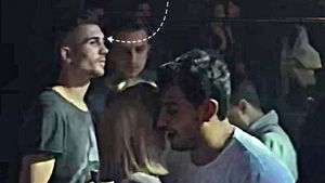 VIDEO EXCLUSIV. La 22 de ani este golgheterul echipei, dar... Căpitanul Stelei a făcut ”chef corect” în BOA până la 4 dimineaţa!