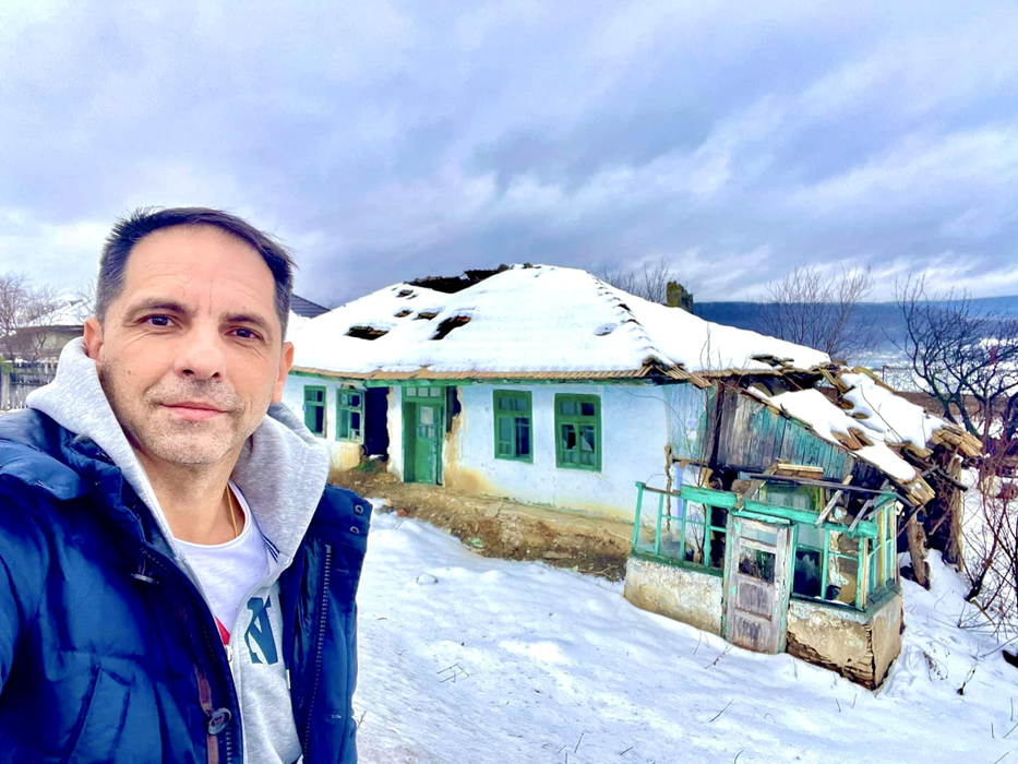 Dan Negru e mai mereu pe drumuri și împărtășește cu urmăritorii lui impresii (Foto: Facebook)