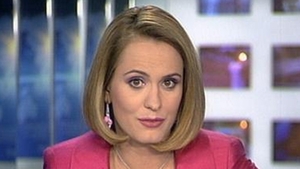 Asa nu te asteptai să o vezi vreodată! Andreea Esca, in costum de baie intr-o baie de spumă, alături de fiica ei