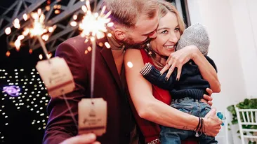 Flavia Mihășan s-a pozat în bustiera de alăptat. Cum arată abdomenul ei la 5 luni după ce a născut