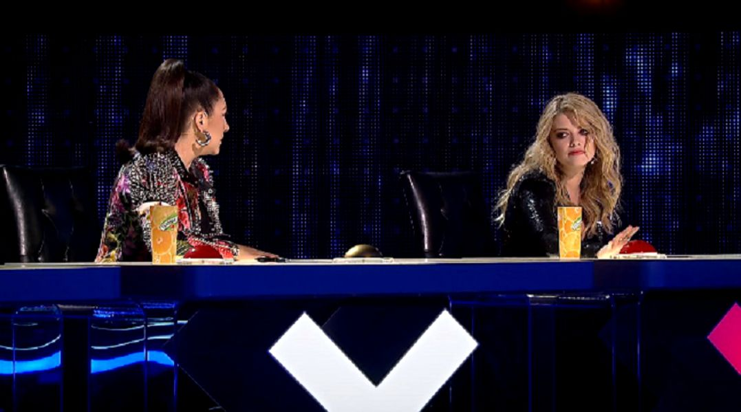 Alexandra Dinu a revenit în România și este jurat la "Românii au Talent"