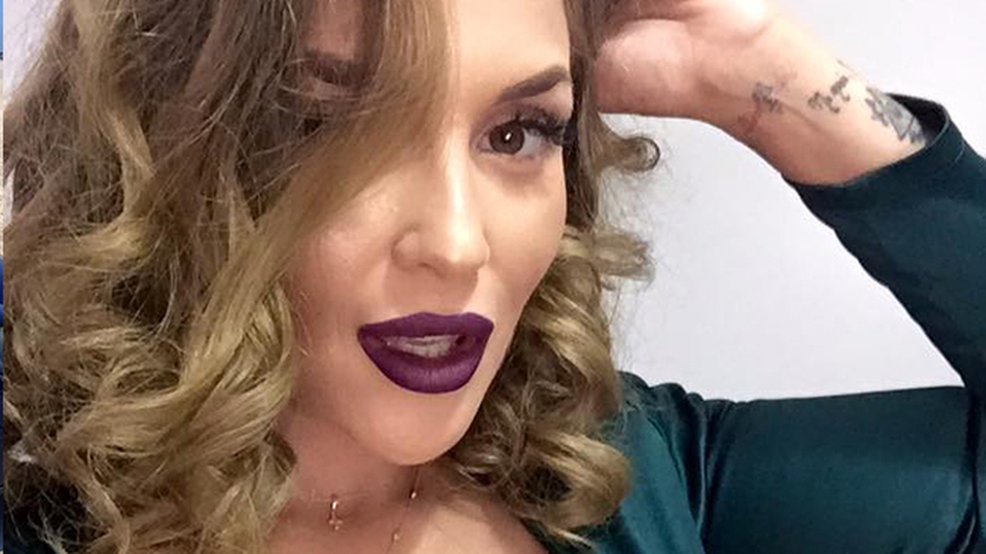 De nerecunoscut! OANA RADU şi-a schimbat look-ul