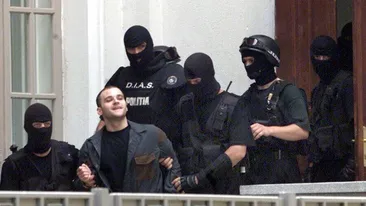 Ucigasul Passaris a ajuns sa aiba viata de... calugar! Cum s-a transformat Fiara din Balcani intr-un mielusel