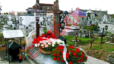 Nu i-au aprins lumanari la mormant!