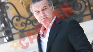 Becali: "Daca Adrian Cristea nu vrea sa spuna numele celui care l-a contactat, inseamna ca a inventat totul"