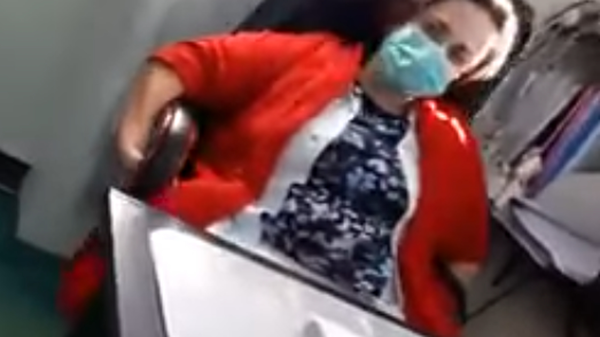 O femeie, umilită la spitalul din Băicoi! Medicul îi refuză internarea: ”Aici, eu hotărăsc dacă internez sau nu, nu Ploieştiul peste mine!”