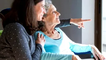 Cum a rămas o badantă româncă din Italia fără 23.000 de euro: „Mă numea iubire, comoara mea și odată...”